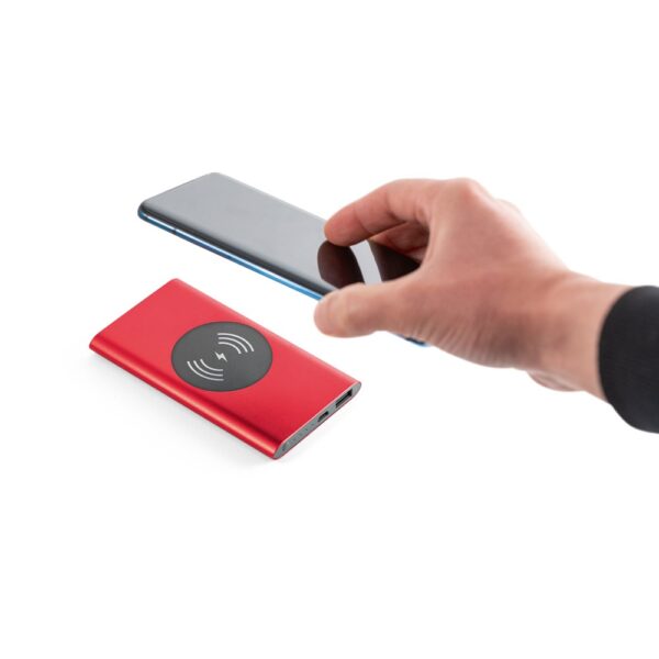 CASSINI. Powerbank 4'000 mAh mit 5W wireless Ladegerät aus Recyceltes Aluminium (100 % rAL)